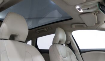 VOLVO V40 Cross Country 1.6 D2 KINETIC POWERSHIFT completo
