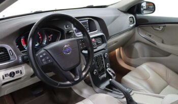 VOLVO V40 Cross Country 1.6 D2 KINETIC POWERSHIFT completo