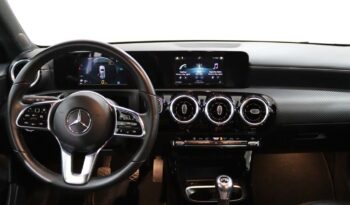 MERCEDES-BENZ Classe A 180 D STYLE completo