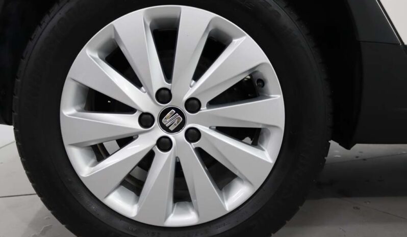 SEAT Arona 1.0 TSI STYLE completo