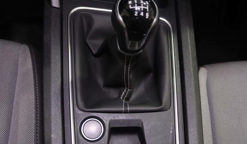 SEAT Leon Sportstourer 1.0 TSI STYLE completo