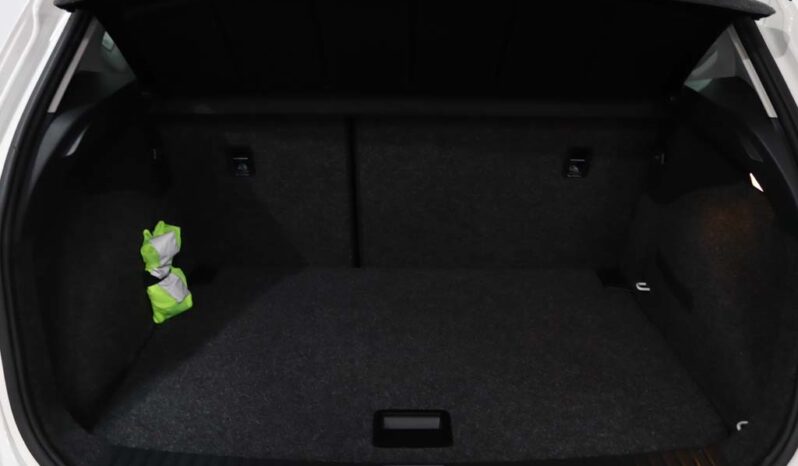 SEAT Arona 1.0 TSI STYLE DSG completo