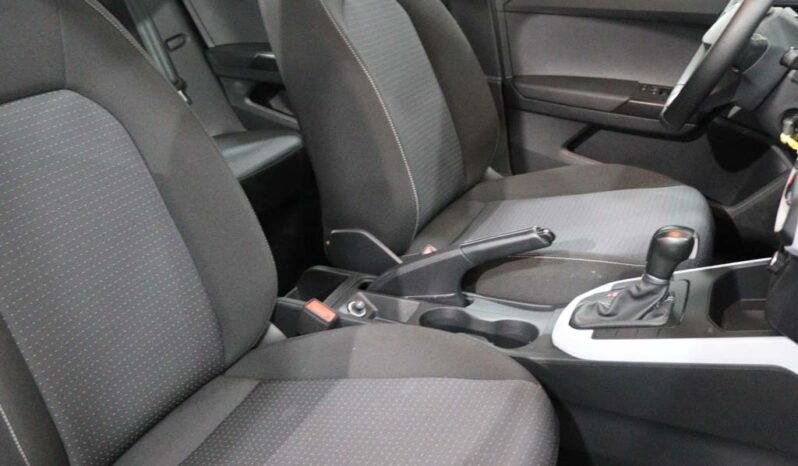 SEAT Arona 1.0 TSI STYLE DSG completo