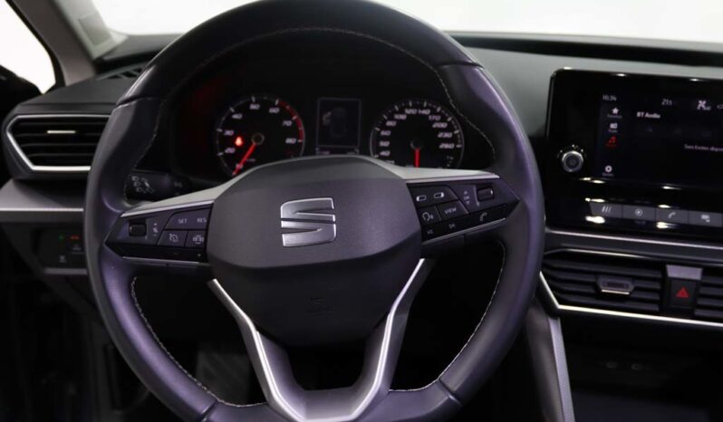 SEAT Leon Sportstourer 1.0 TSI STYLE completo