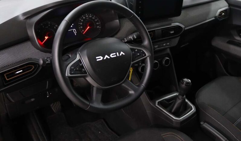 DACIA Sandero Stepway 1.0 TCE EXPRESSION completo
