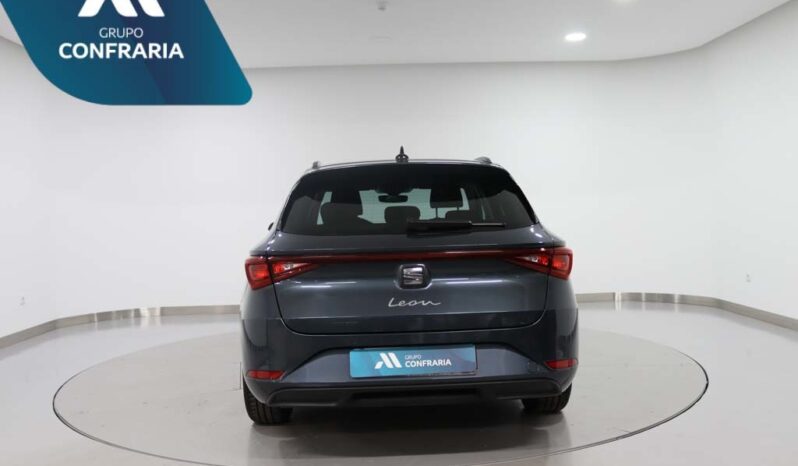 SEAT Leon Sportstourer 1.0 TSI STYLE completo