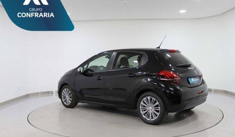 PEUGEOT 208 1.2 PURETECH SIGNATURE completo