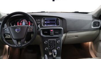 VOLVO V40 Cross Country 1.6 D2 KINETIC POWERSHIFT completo