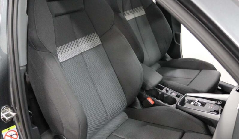 AUDI A3 Limousine 30 TFSI S LINE S TRONIC completo