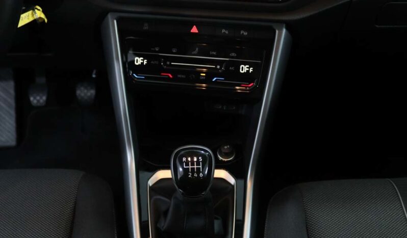 VOLKSWAGEN T-Roc 1.0 TSI URBAN completo