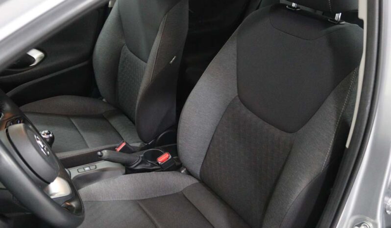TOYOTA Yaris 1.0 VVT-I COMFORT completo