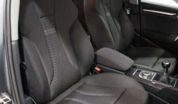 AUDI A3 Limousine 1.6 TDI SPORT completo