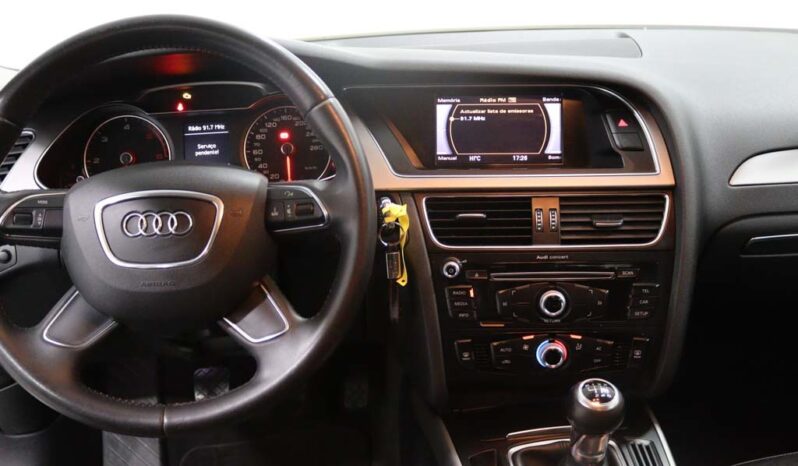 AUDI A4 Avant 2.0 TDI completo