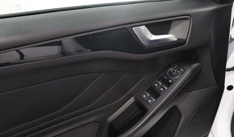 FORD FOCUS STATION WAGON DIESEL 1.5 TDCI ECOBLUE ST-LINE X AUT. completo