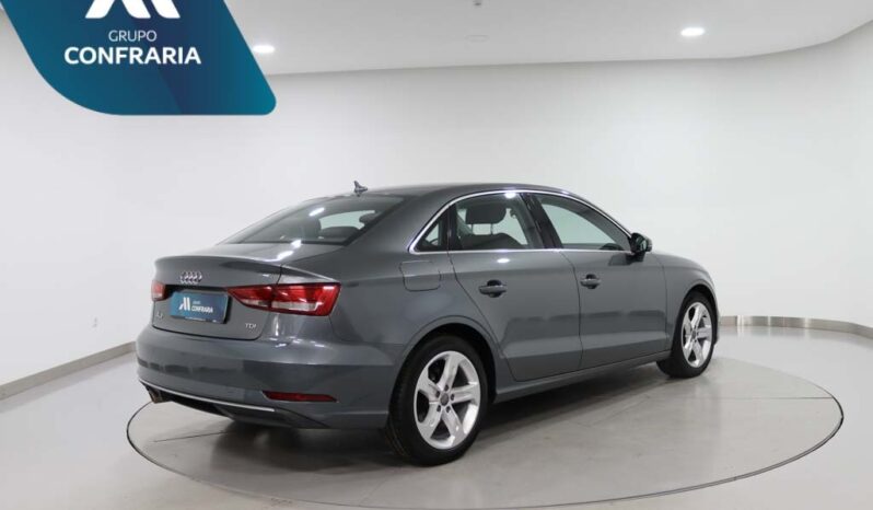 AUDI A3 Limousine 1.6 TDI SPORT completo