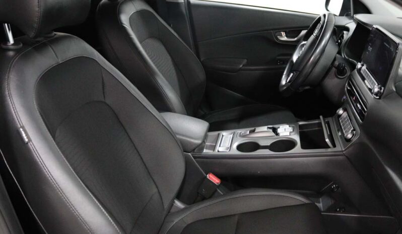 HYUNDAI Kauai EV 64KWH PREMIUM completo