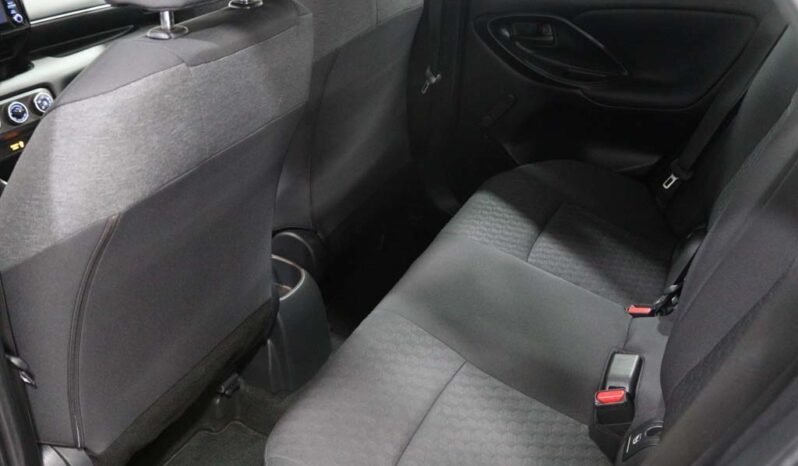 TOYOTA Yaris 1.0 VVT-I COMFORT completo