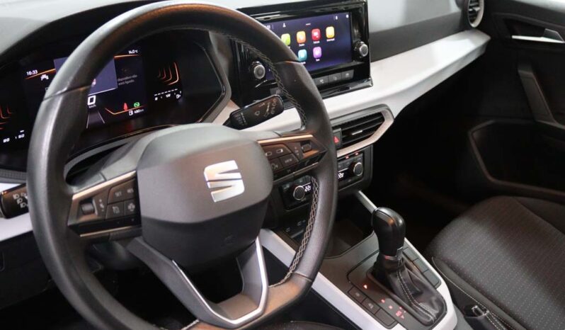 SEAT Arona 1.0 TSI STYLE DSG completo