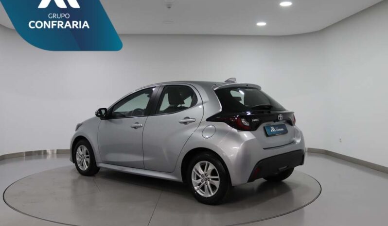 TOYOTA Yaris 1.0 VVT-I COMFORT completo