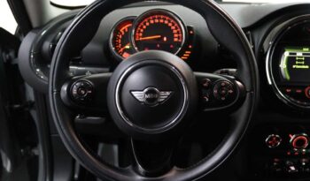 MINI Mini Clubman ONE D completo