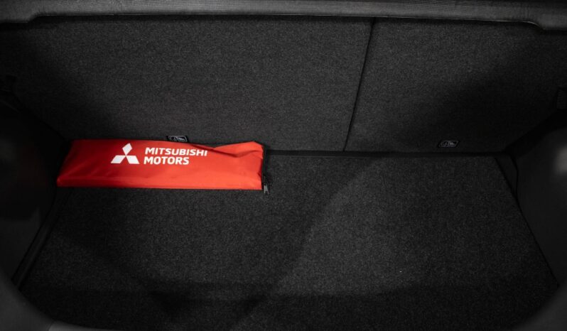 MITSUBISHI Space Star 1.2 CONNECT EDITION completo