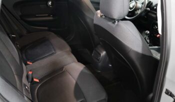 MINI Mini Clubman ONE D completo