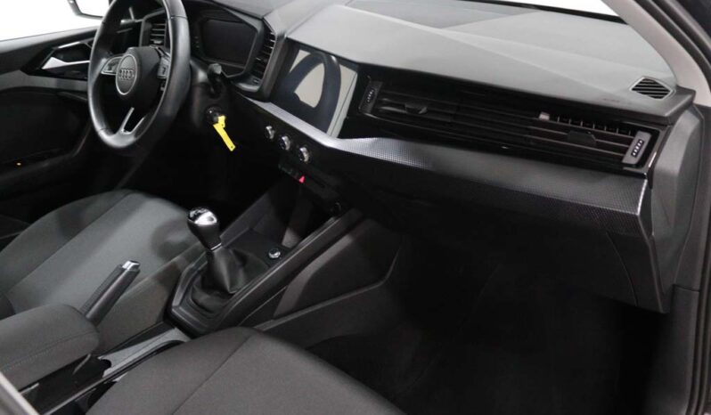 AUDI A1 Sportback 25 TFSI ADVANCED completo