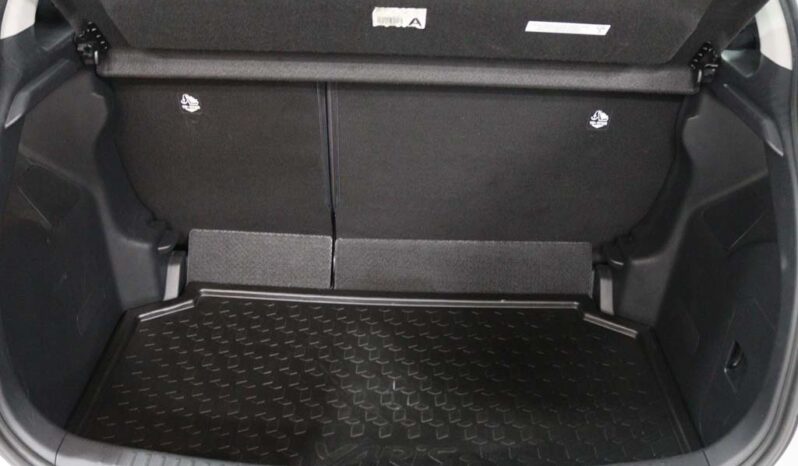 TOYOTA Yaris 1.0 VVT-I COMFORT completo