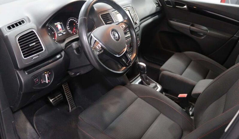 VOLKSWAGEN Sharan 2.0 TDI BLUE CONF.DSG completo
