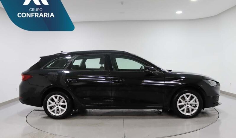 SEAT Leon Sportstourer 2.0 TDI STYLE DSG completo