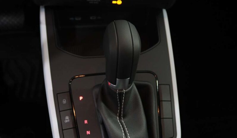 SEAT Arona 1.0 TSI STYLE DSG completo