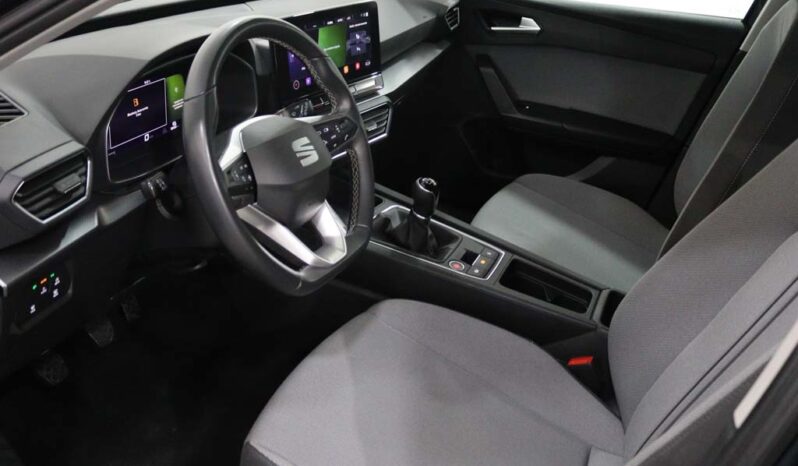 SEAT Leon Sportstourer 1.0 TSI STYLE completo