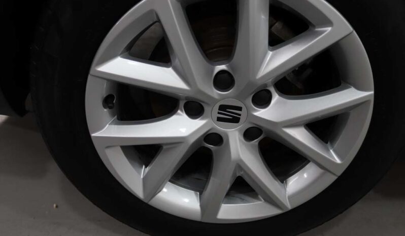 SEAT Leon Sportstourer 1.0 TSI STYLE completo