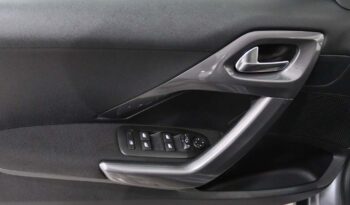 PEUGEOT 2008 1.2 PURETECH STYLE completo