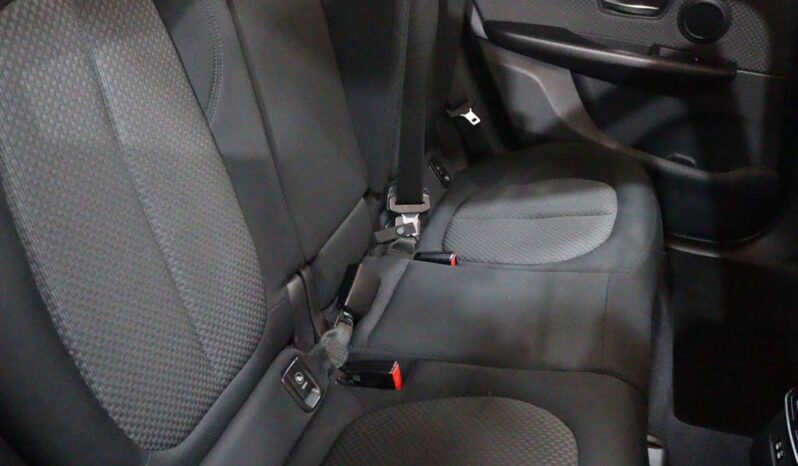 BMW Serie LCI Active Tourer 216 D ADVANTAGE completo