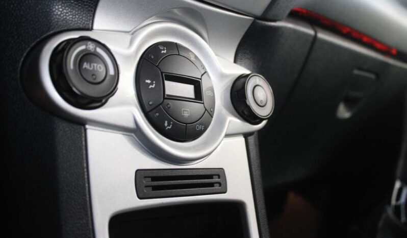 FORD Fiesta 1.4 TDCI TITANIUM completo