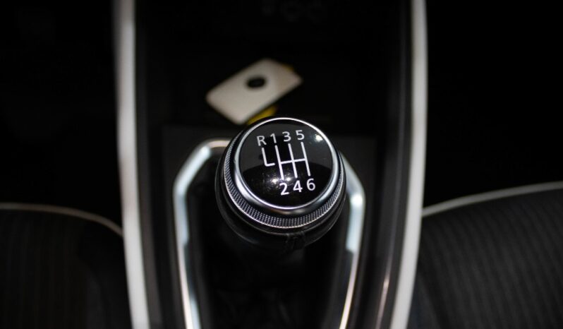 RENAULT Clio V 1.0 TCE TECHNO completo