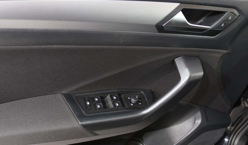 VOLKSWAGEN T-Roc 1.0 TSI URBAN completo