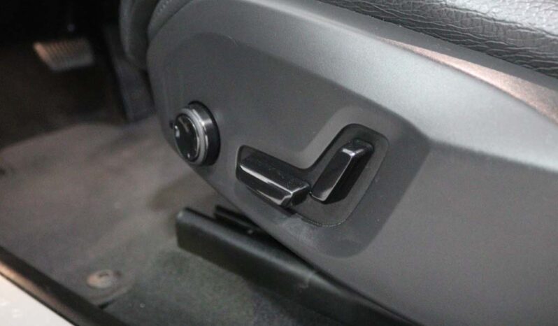 VOLVO XC60 2.0 T8 PHEV INSCRIPTION AWD completo