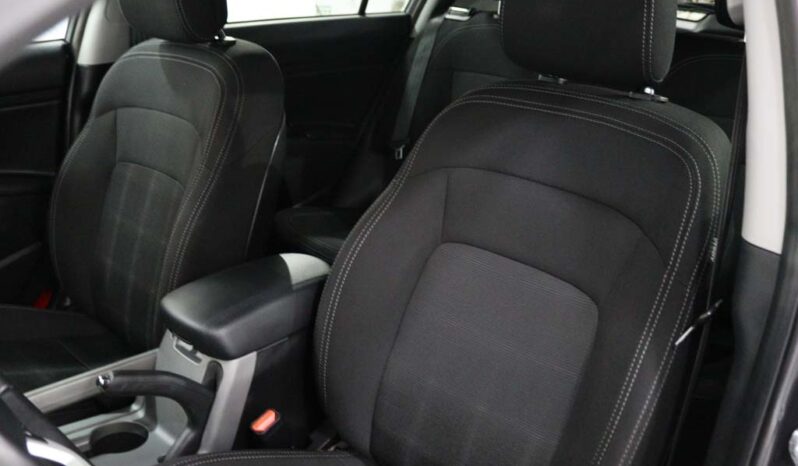 KIA Sportage 1.6 GDI ISG LX completo