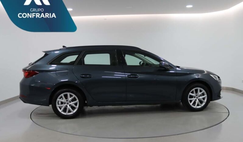 SEAT Leon Sportstourer 1.0 TSI STYLE completo