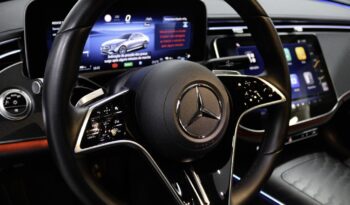 MERCEDES-BENZ Classe E 300 DE completo