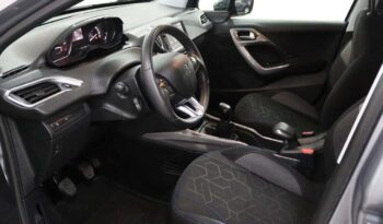 PEUGEOT 2008 1.2 PURETECH STYLE completo