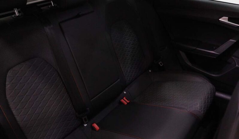 SEAT Leon Sportstourer 1.5 TSI E-HYBRID FR DSG completo