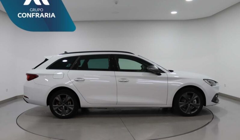SEAT Leon Sportstourer 1.5 TSI E-HYBRID FR DSG completo