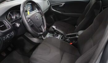VOLVO V40 Cross Country 2.0 D2 KINETIC completo