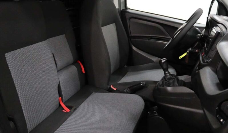 FIAT Doblo Cargo 1.3 MJ EASY completo