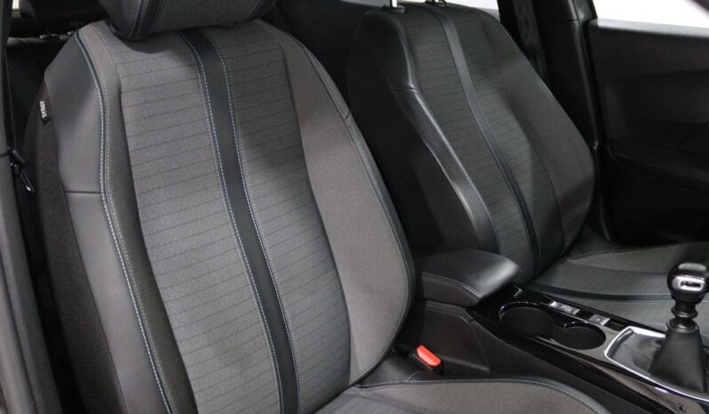 PEUGEOT 2008 1.2 PURETECH ALLURE PACK completo