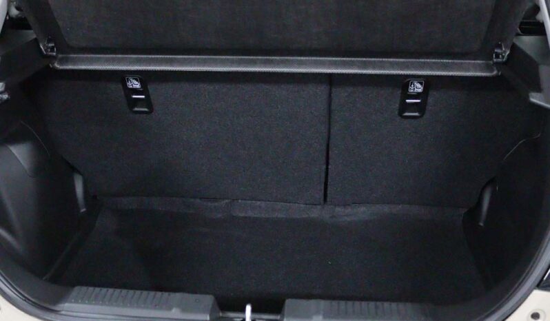 SUZUKI SWIFT 1.2 MILD HYBRID S2 completo