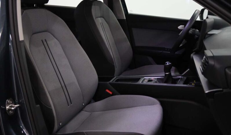 SEAT Leon Sportstourer 2.0 TDI STYLE completo